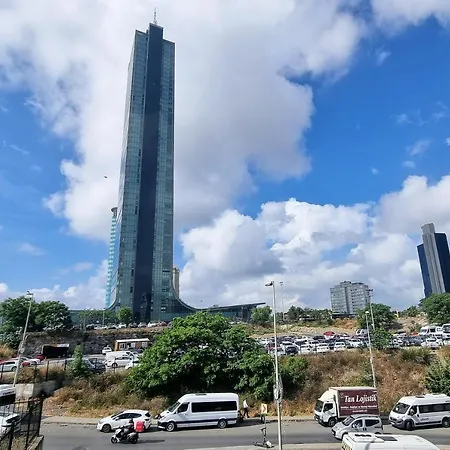 2 Bedroom Tower View Retreat *
